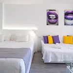 Skyview By Livvo Lejlighedshotel 3*