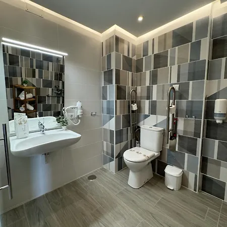 Skyview By Livvo Aparthotel