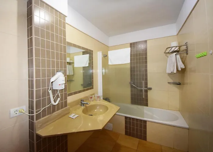 Skyview By Livvo Aparthotel