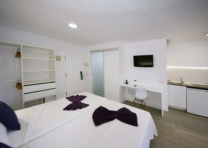 Skyview By Livvo Aparthotel