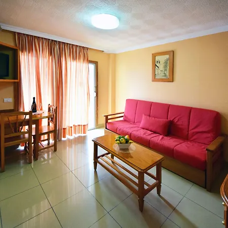 Skyview By Livvo 公寓式酒店