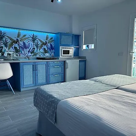 Aparthotel Skyview By Livvo