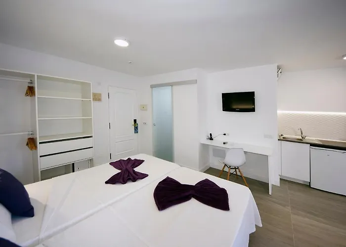 Skyview By Livvo Apartahotel