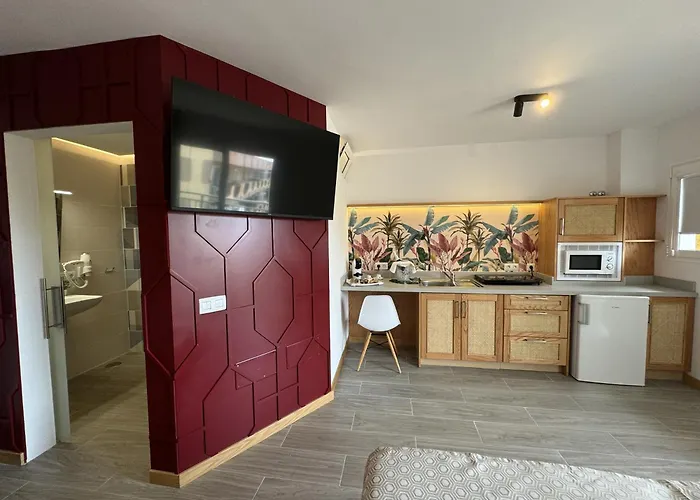 Skyview By Livvo Puerto de la Cruz (Tenerife)