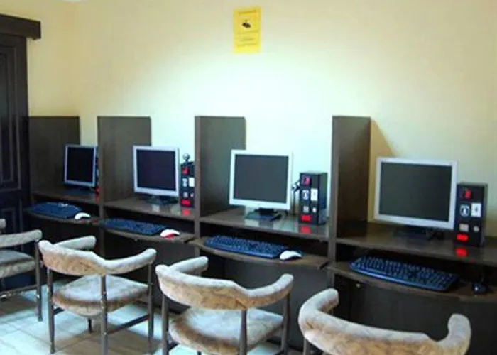 Skyview By Livvo Apartahotel Puerto de la Cruz (Tenerife)